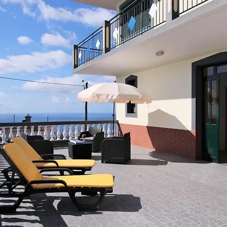Elegant House In Calheta, Sea View