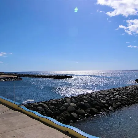 Elegant House In Calheta, Sea View