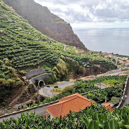 Elegant House In Calheta, Sea View Calheta (Madeira)