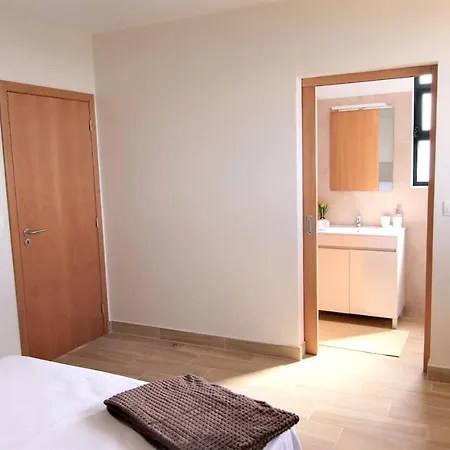 Tatil Evi Elegant House In Calheta, Sea View