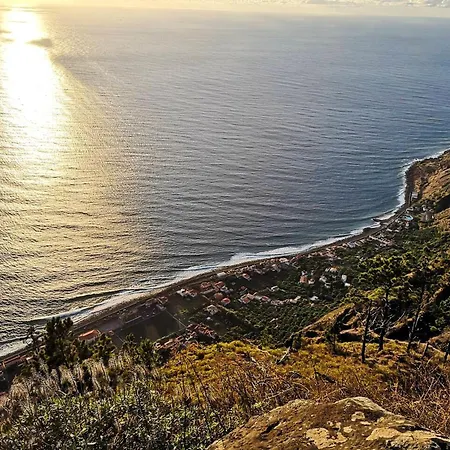 Elegant House In Calheta, Sea View * Calheta (Madeira)