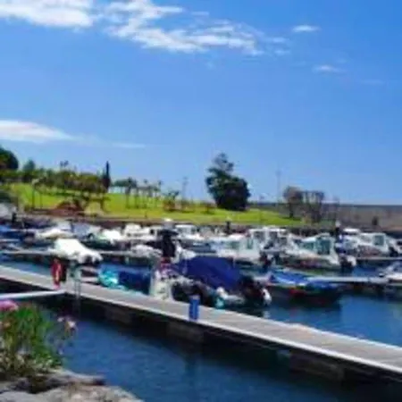 Elegant House In Calheta, Sea View * Calheta (Madeira)