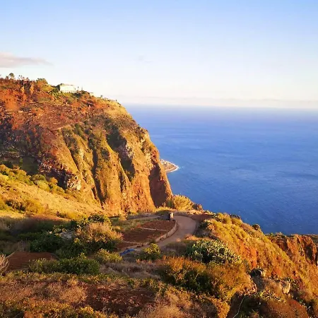 Dom wakacyjny Elegant House In Calheta, Sea View *