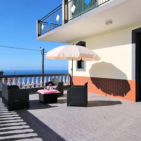 Elegant House In Calheta, Sea View *