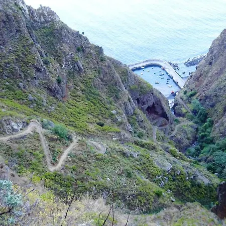 Dom wakacyjny Elegant House In Calheta, Sea View