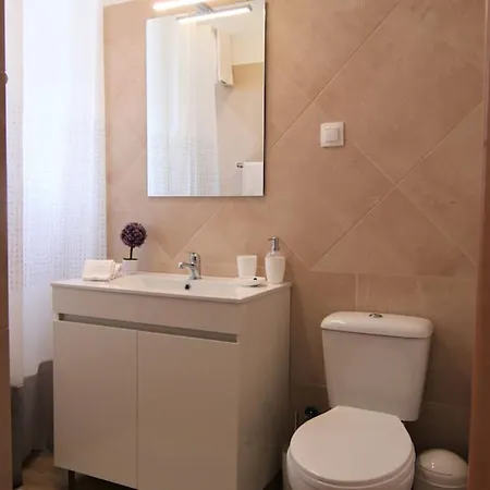 Elegant House In Calheta, Sea View