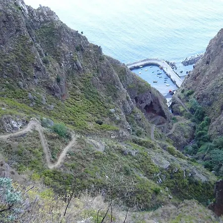 Elegant House In Calheta, Sea View * Calheta (Madeira)