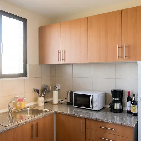Elegant House In Calheta, Sea View Hébergement de vacances