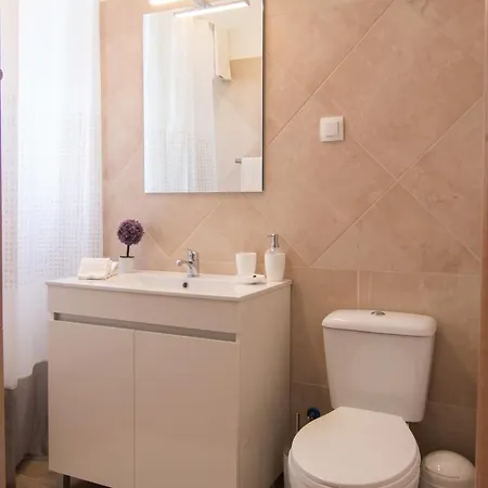 Elegant House In Calheta, Sea View